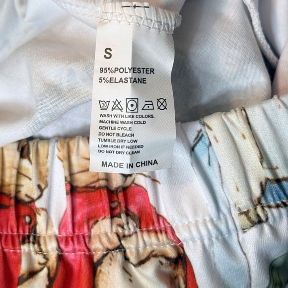 NWT Womens Peter Rabbit Pajama Pants with Side Pockets - Small - Picture 3 of 4